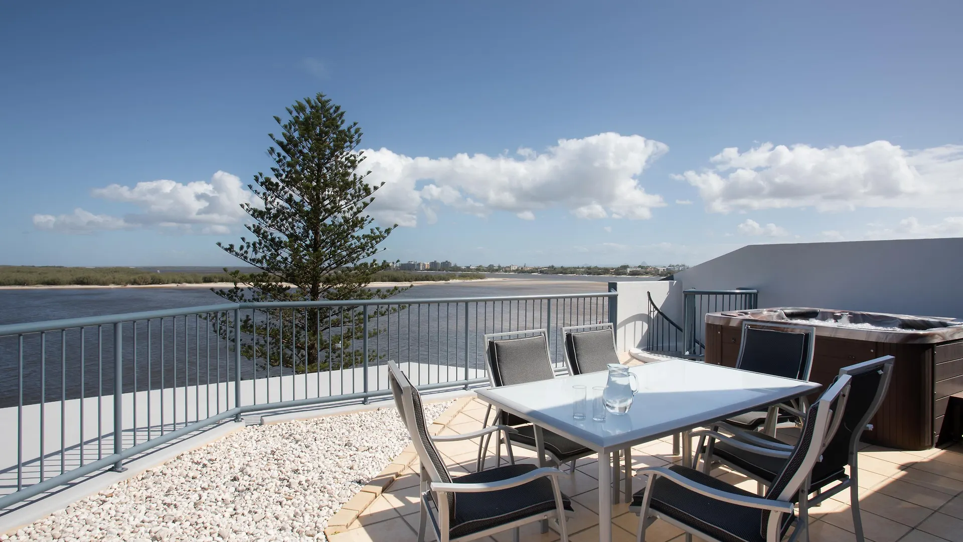 Breakfree Grand Pacific Aparthotel Caloundra