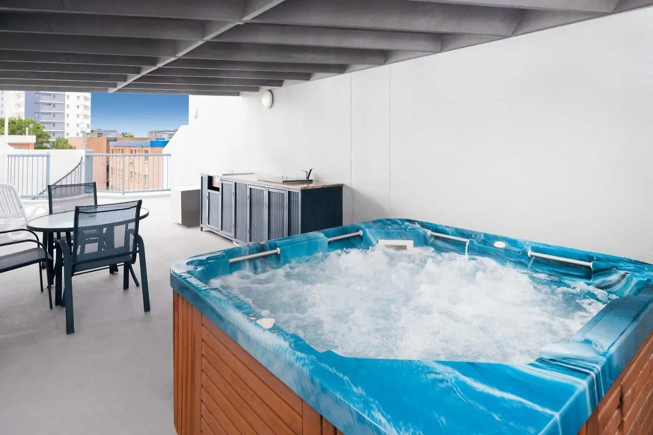 ****  Breakfree Grand Pacific Aparthotel Caloundra Australia